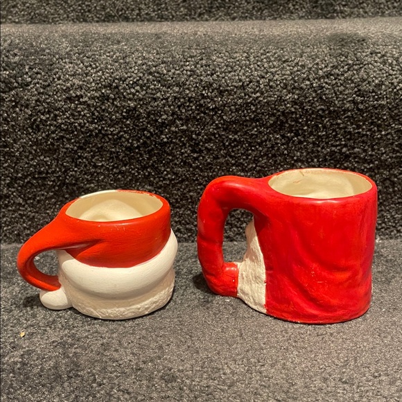 Vintage Santa Claus Ceramic Mugs - Picture 3 of 9
